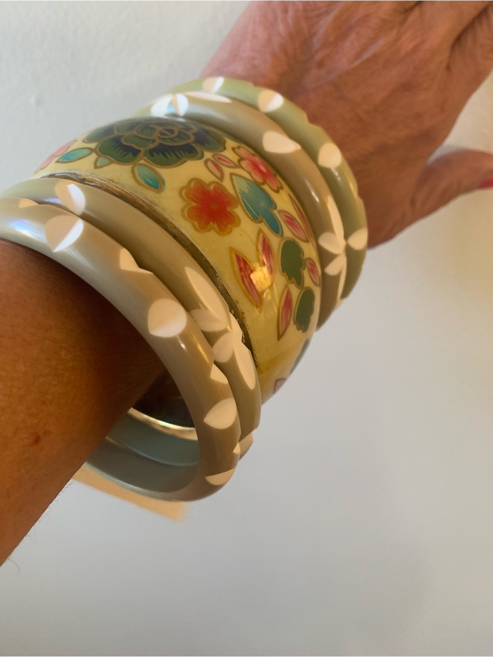 Stacked Floral and Polka Dot Resin Bangle Set - Cream and Sage